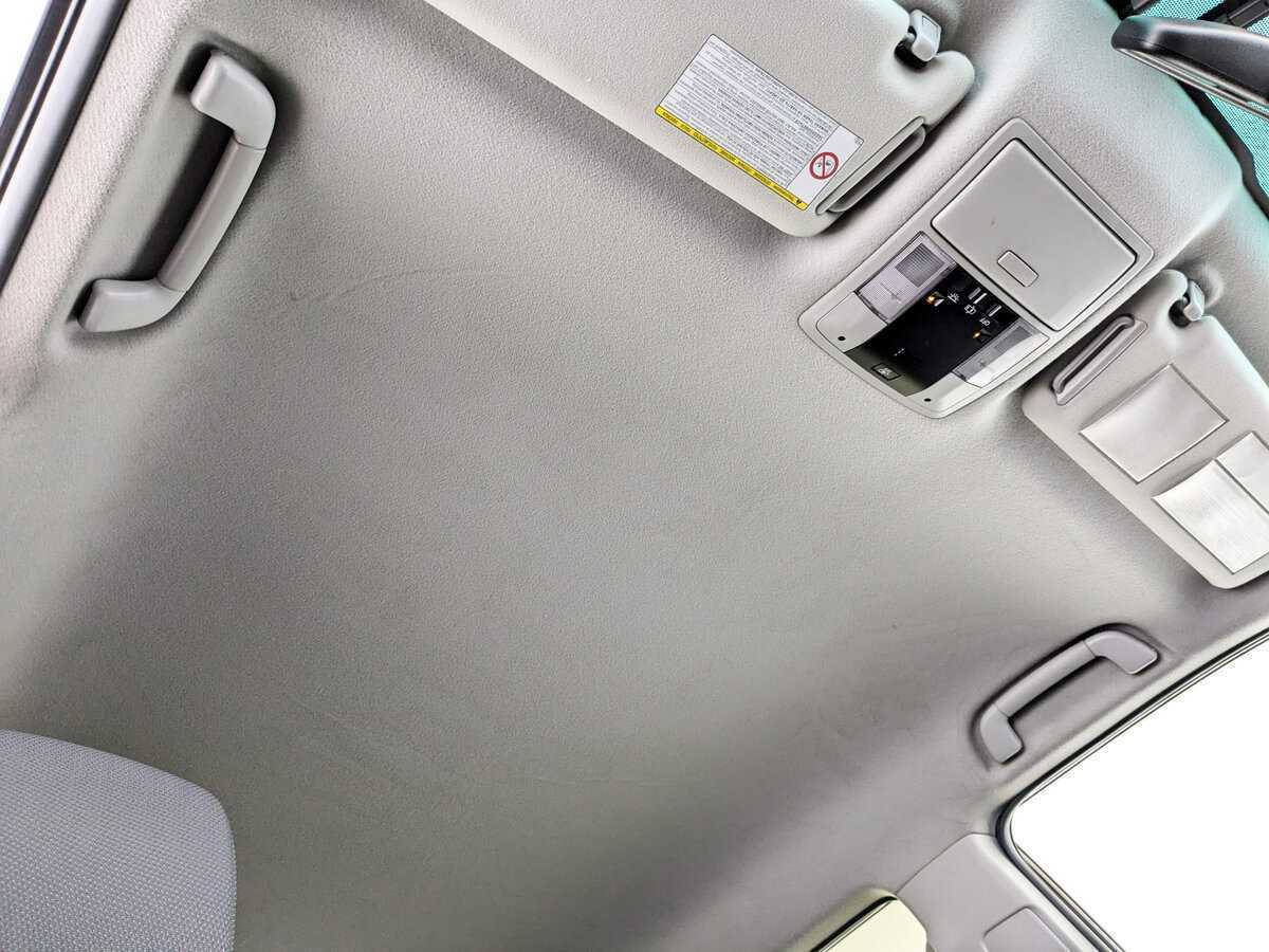 Toyota Land Cruiser Prado, 2012 Фото №18