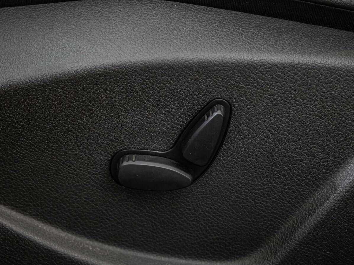 Ford Focus, 2018 Фото №18