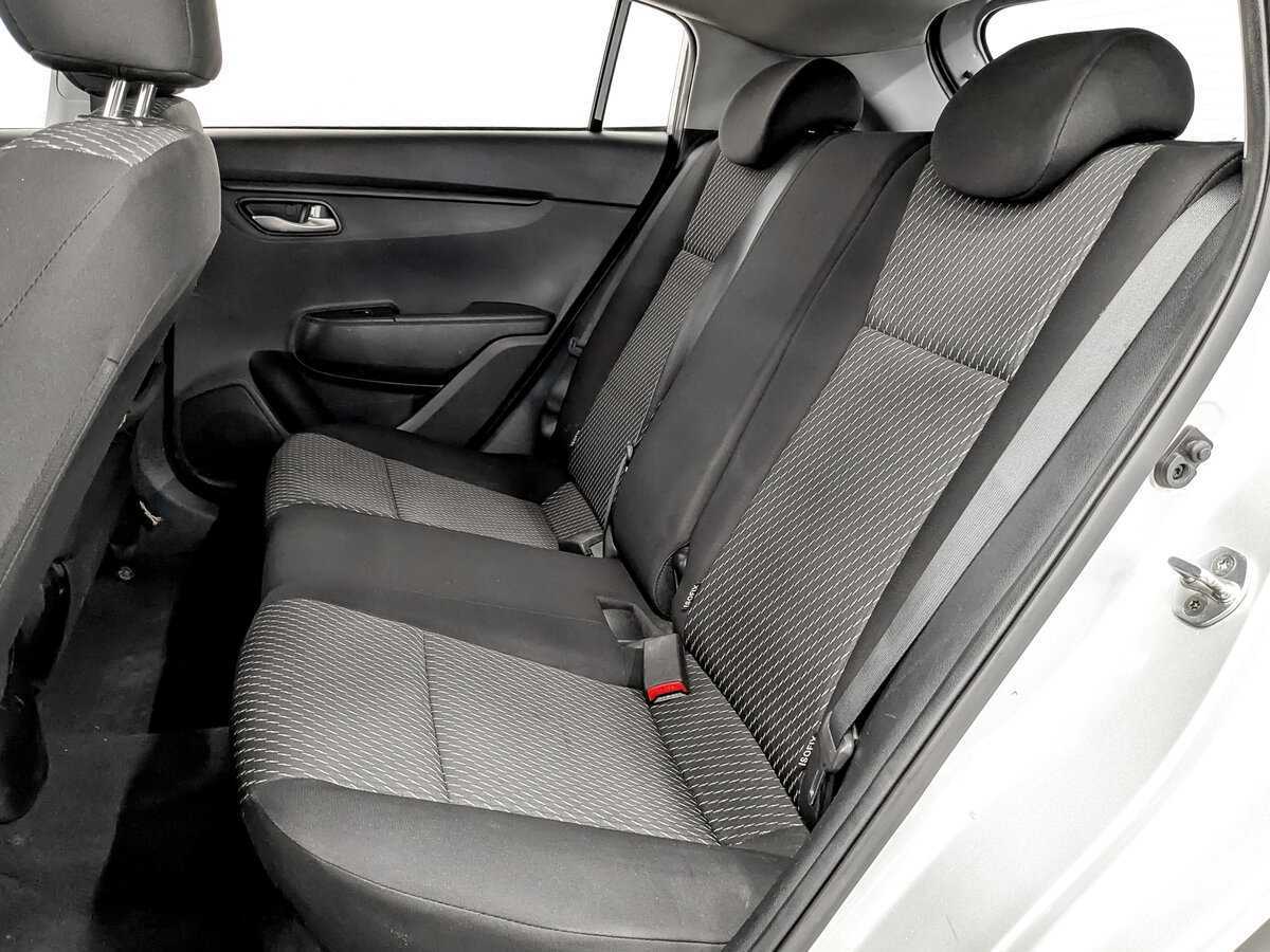 Kia Rio X-Line, 2020 Фото №12