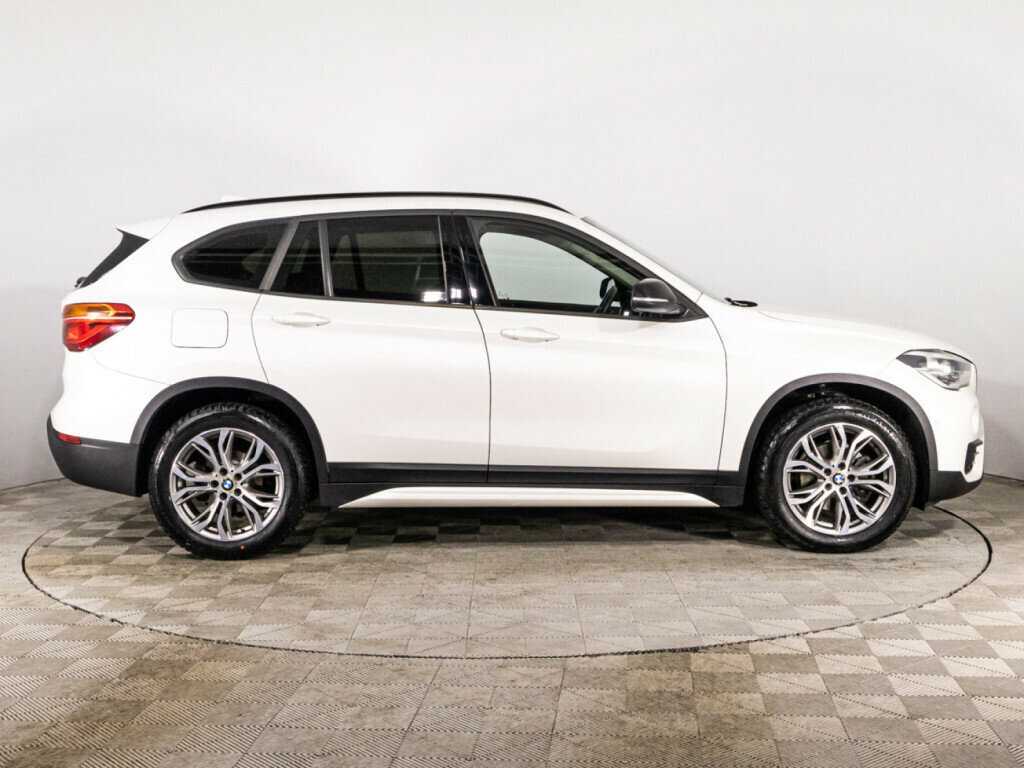 BMW X1 18d xDrive, 2018 Фото №4