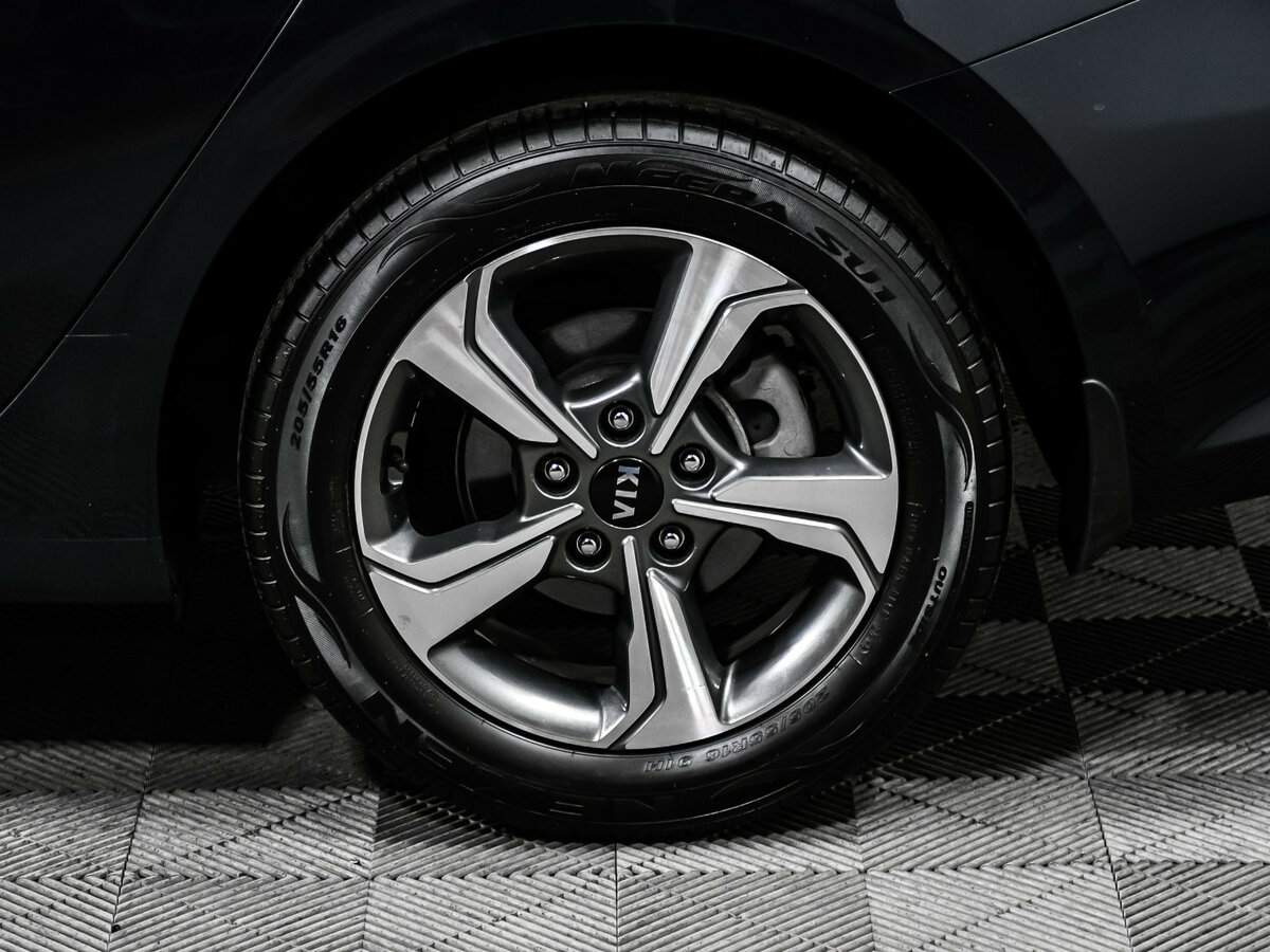 Kia Cerato, 2019 Фото №14
