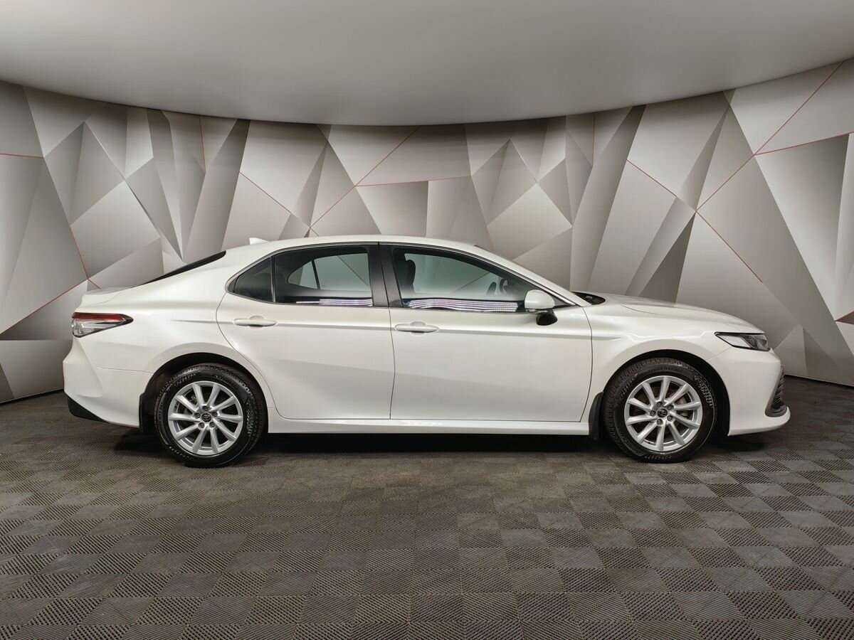 Toyota Camry, 2021 Фото №6