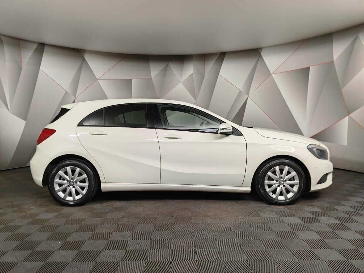 Mercedes-Benz A-Класс 200, 2013 Фото №6