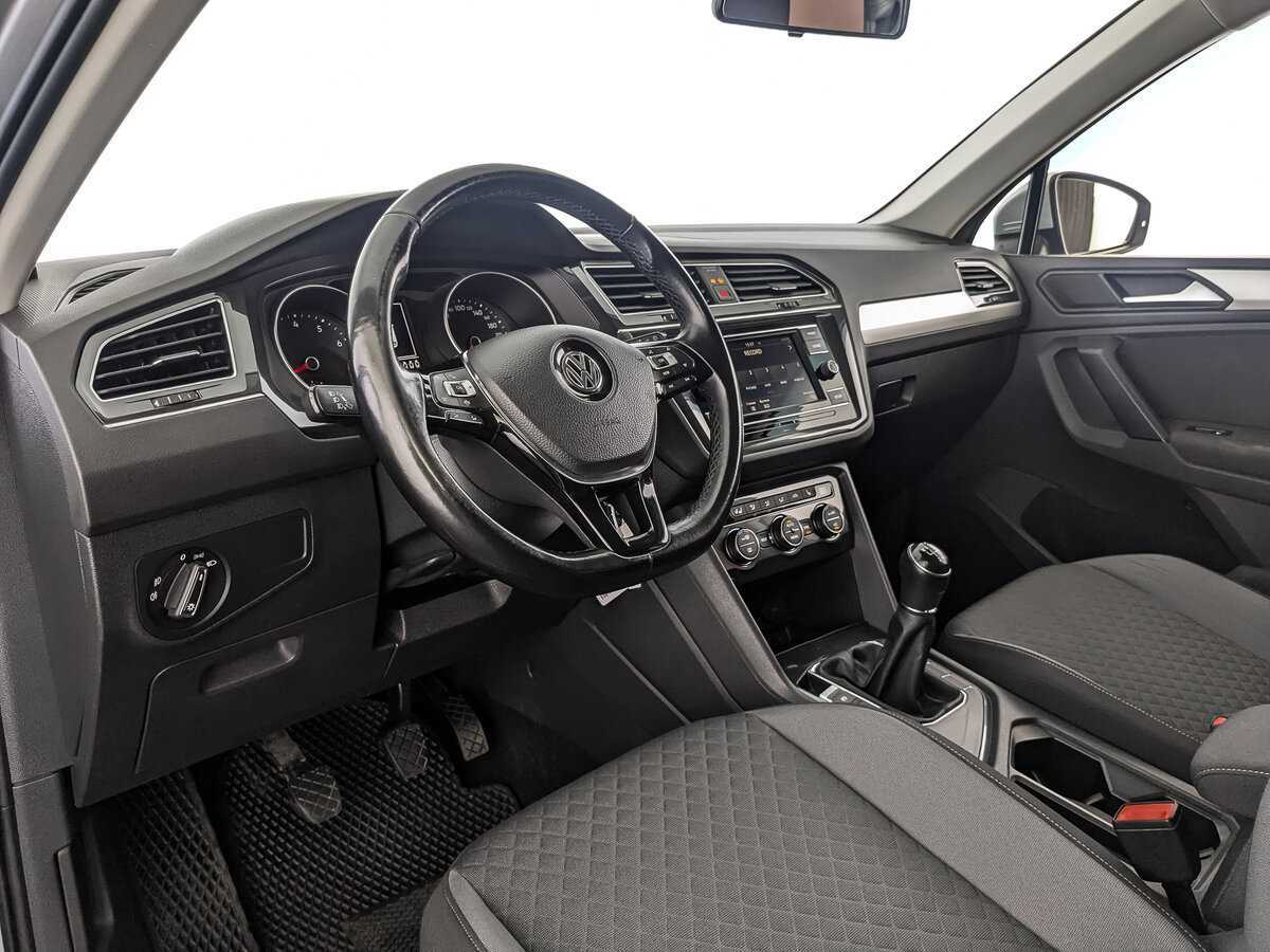 Volkswagen Tiguan, 2019 Фото №11