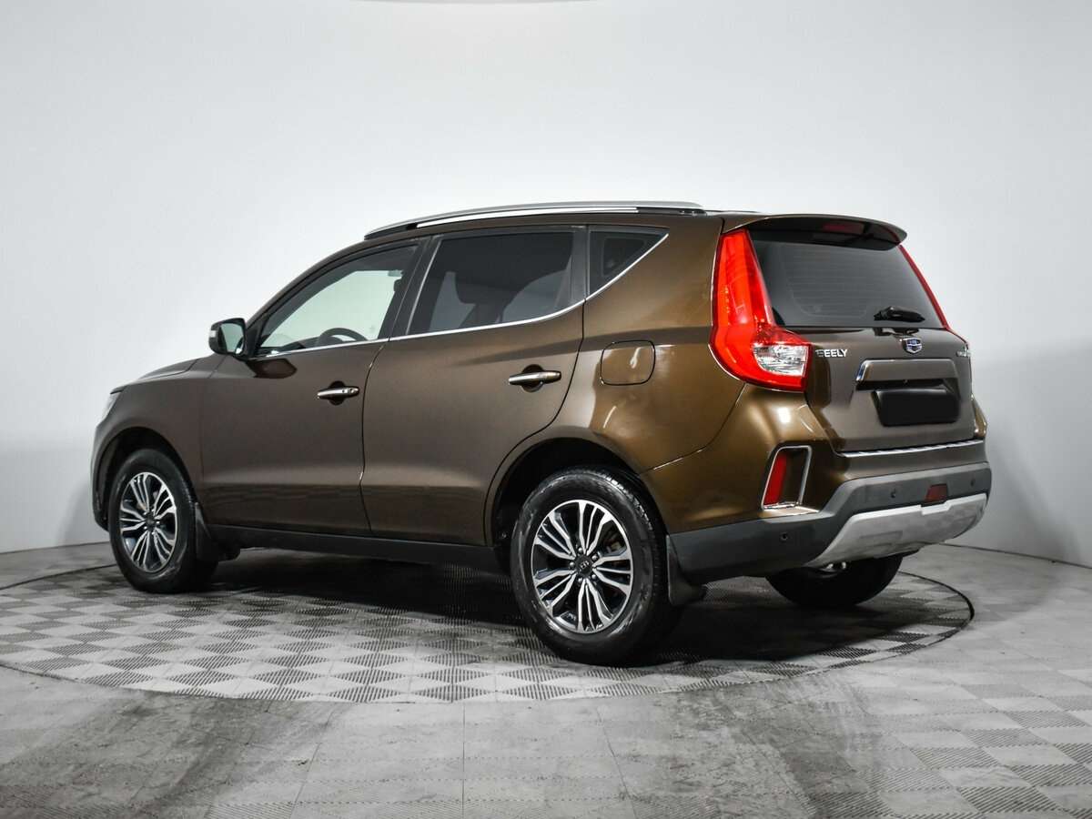 Geely Emgrand X7, 2021 Фото №7