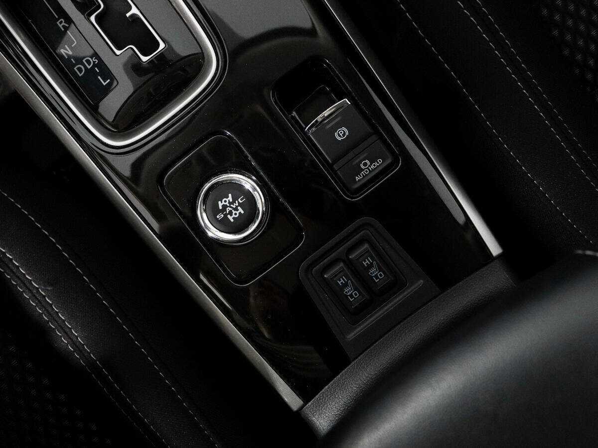 Mitsubishi Outlander, 2020 Фото №11