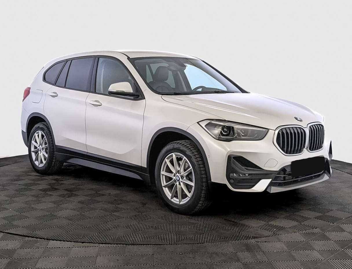BMW X1 18d xDrive, 2019 Фото №3