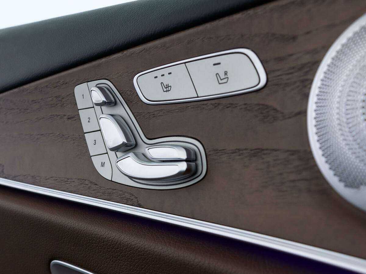 Mercedes-Benz E-Класс 200, 2016 Фото №15