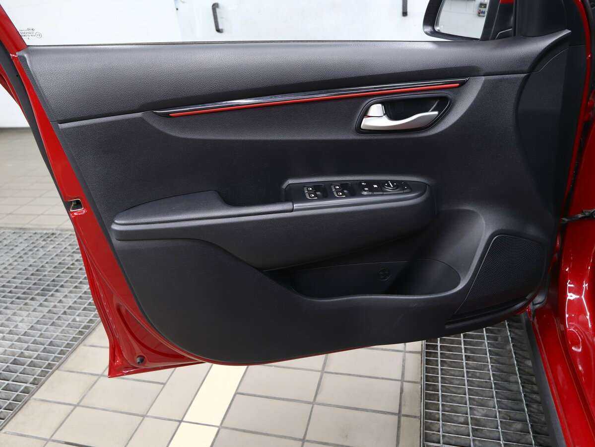 Kia Rio X-Line, 2019 Фото №14