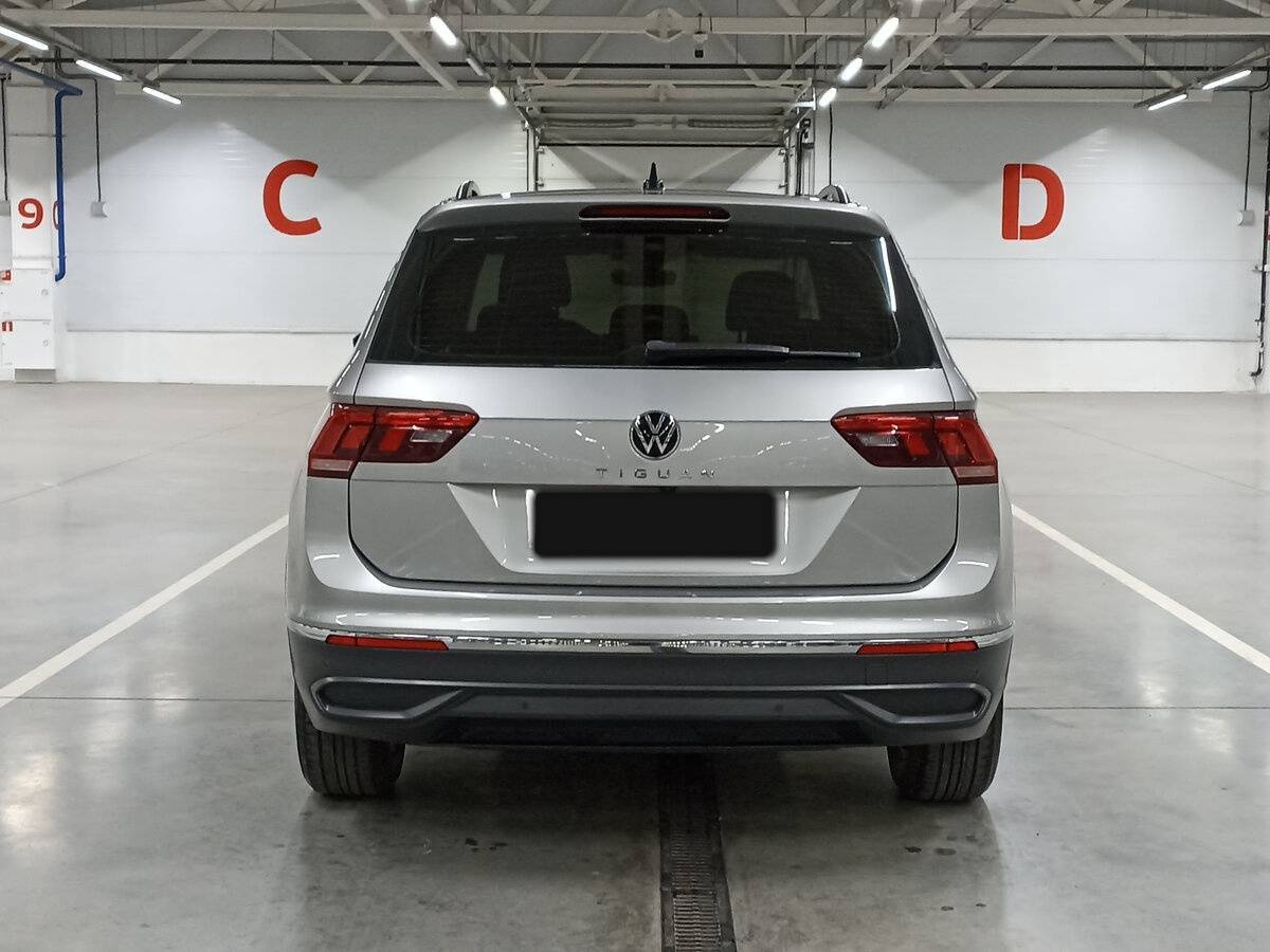 Volkswagen Tiguan, 2021 Фото №6