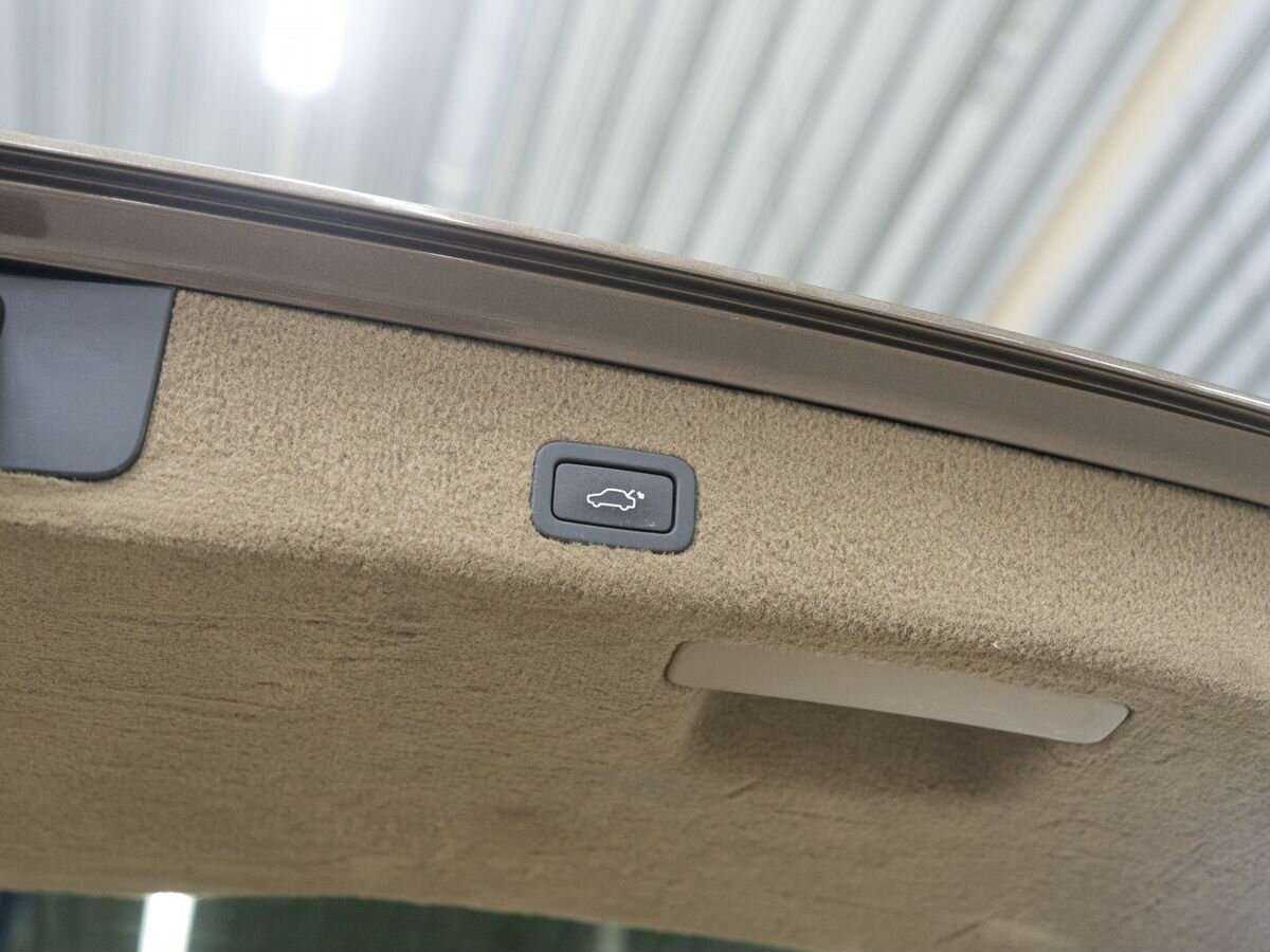 Volvo XC70, 2012 Фото №8