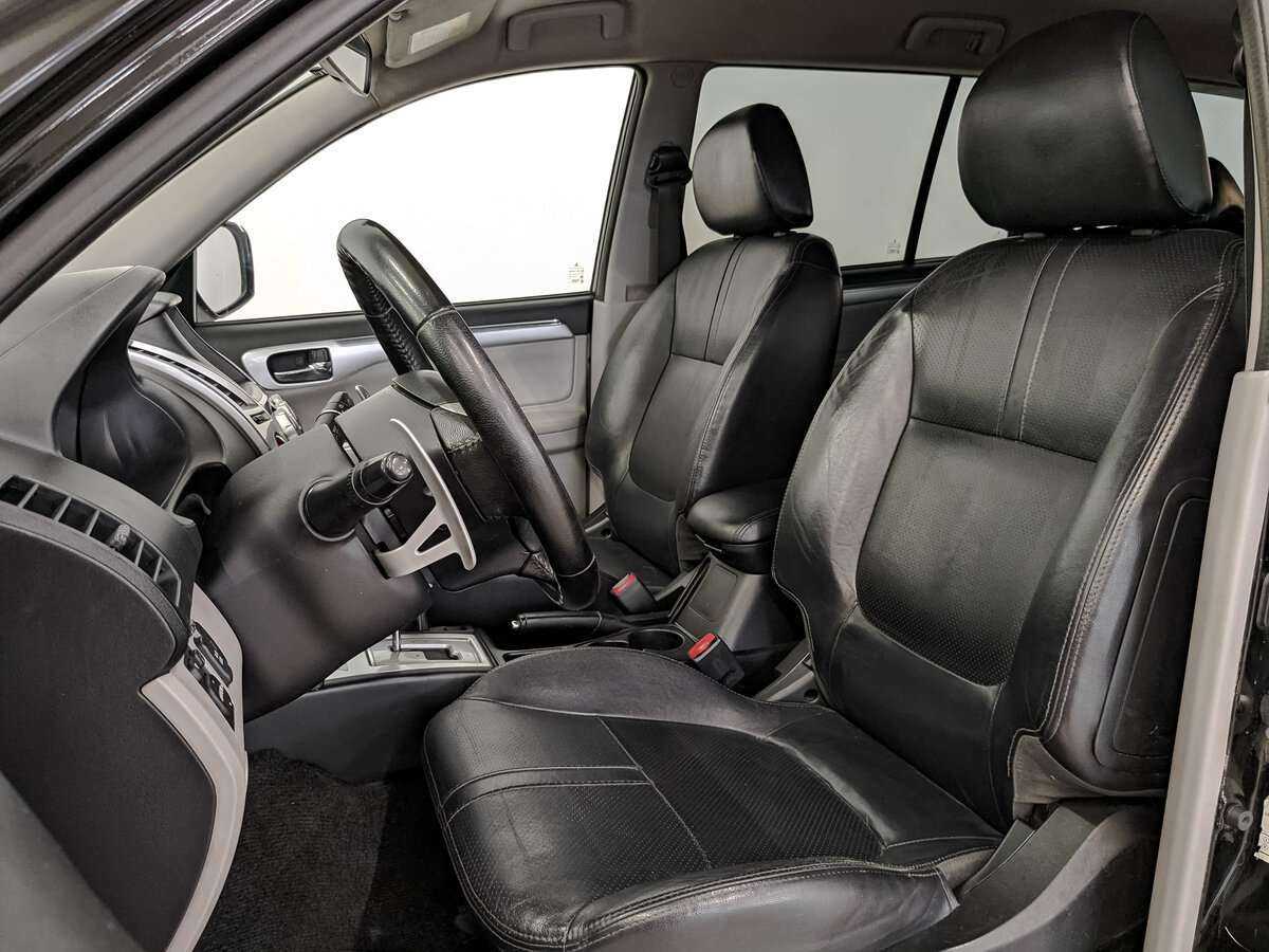 Mitsubishi Pajero Sport, 2012 Фото №16