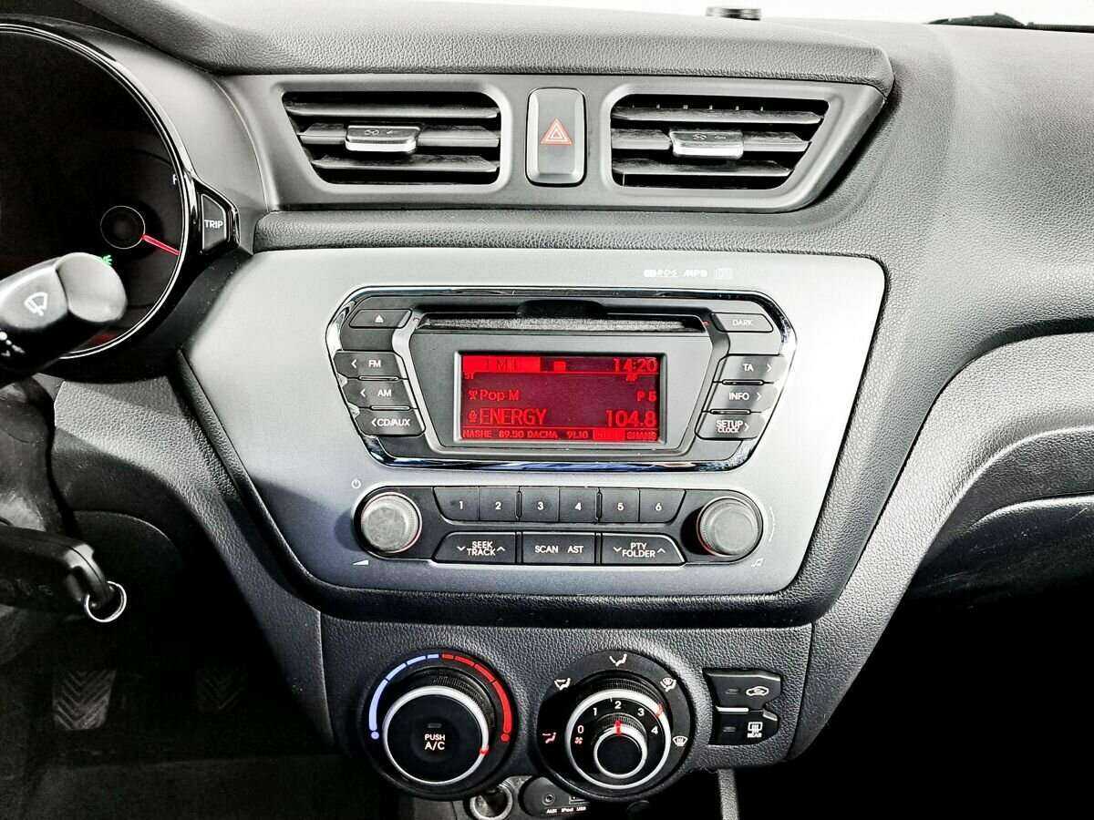 Kia Rio 6-speed, 2014 Фото №12