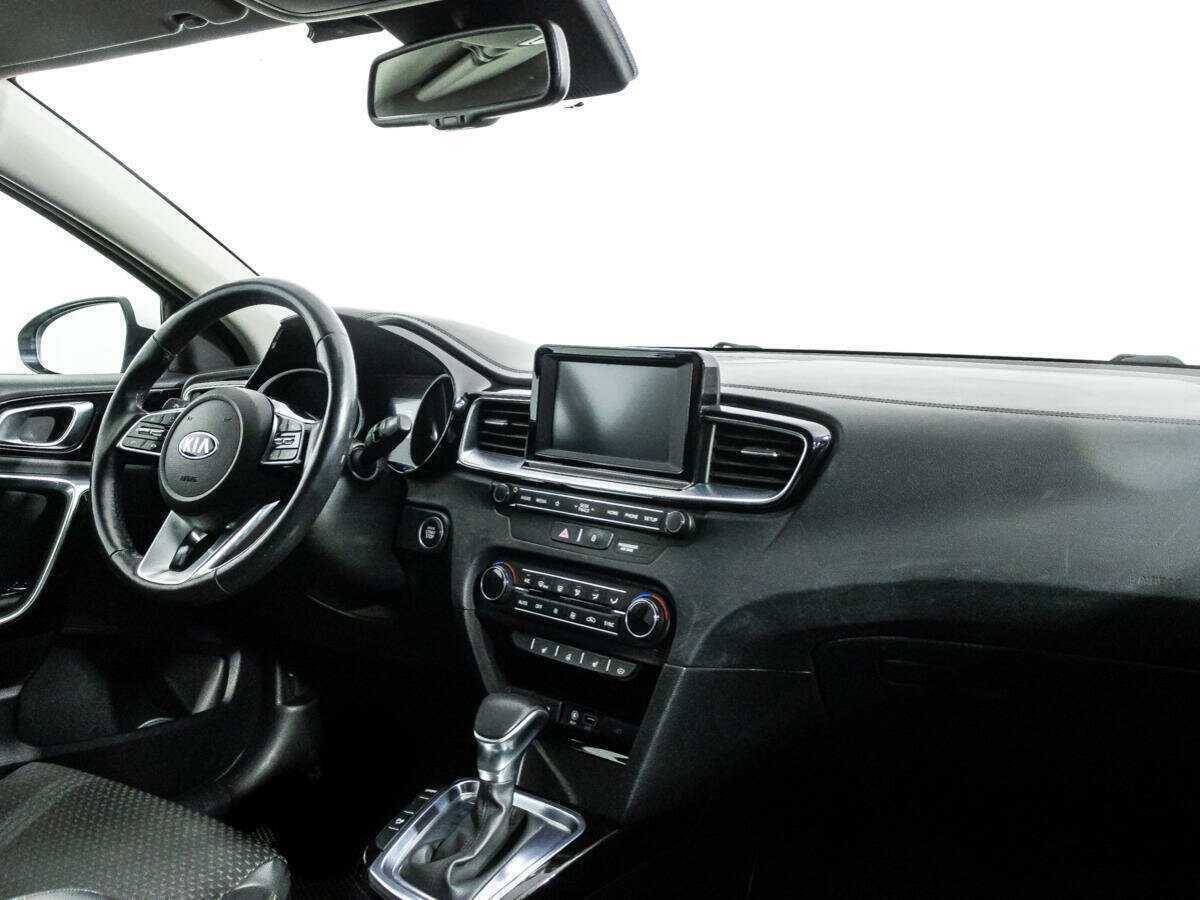 Kia Ceed, 2019 Фото №9