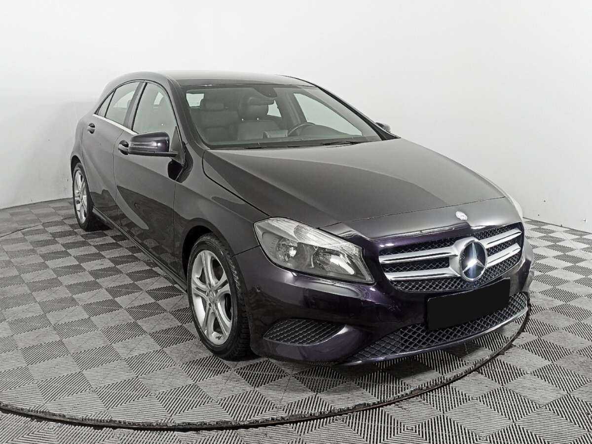 Mercedes-Benz A-Класс 180, 2014 Фото №3