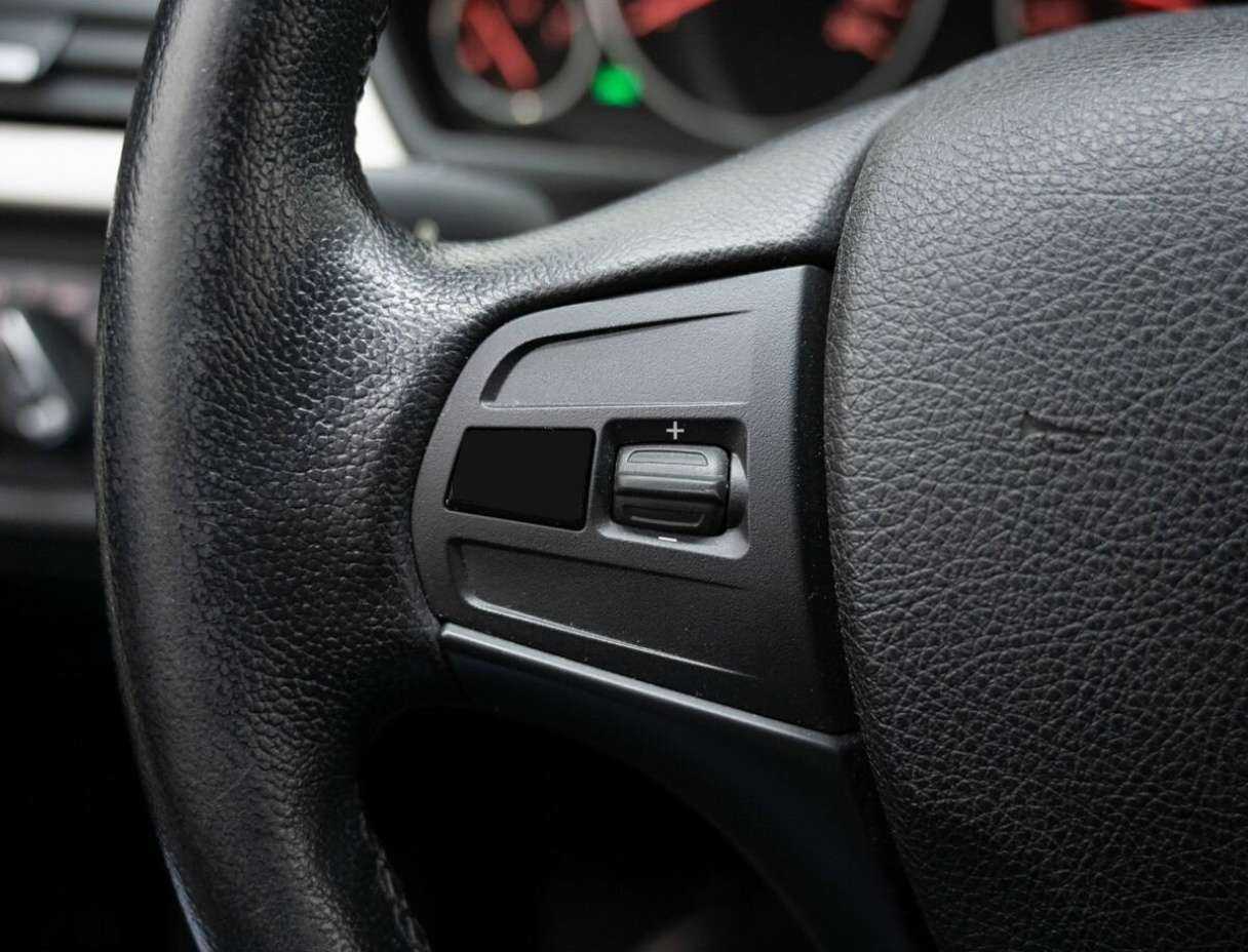 BMW 3 серии 320i, 2015 Фото №18