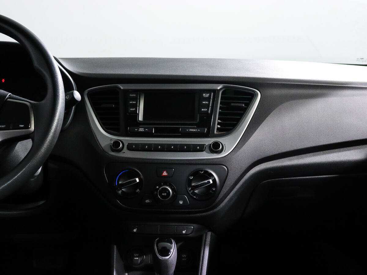 Hyundai Solaris, 2017 Фото №11