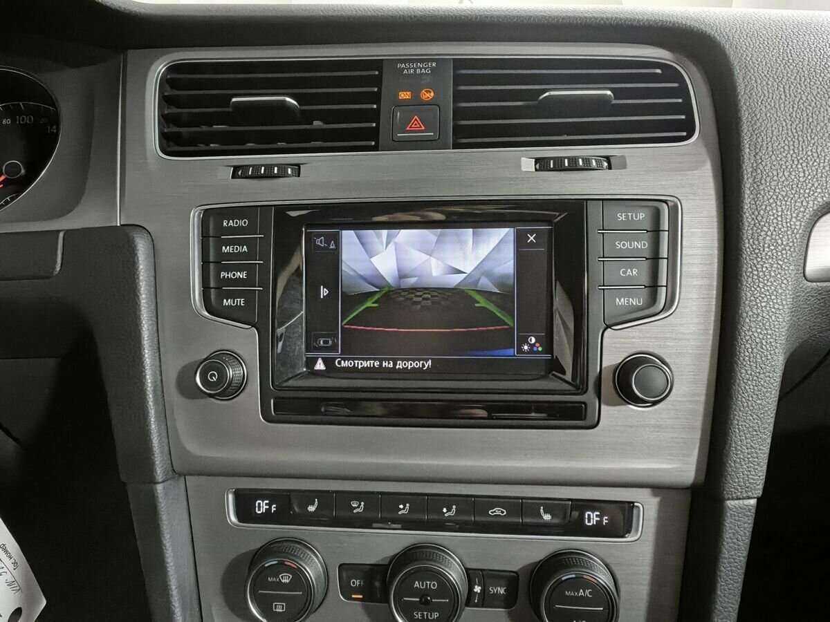 Volkswagen Golf, 2014 Фото №16