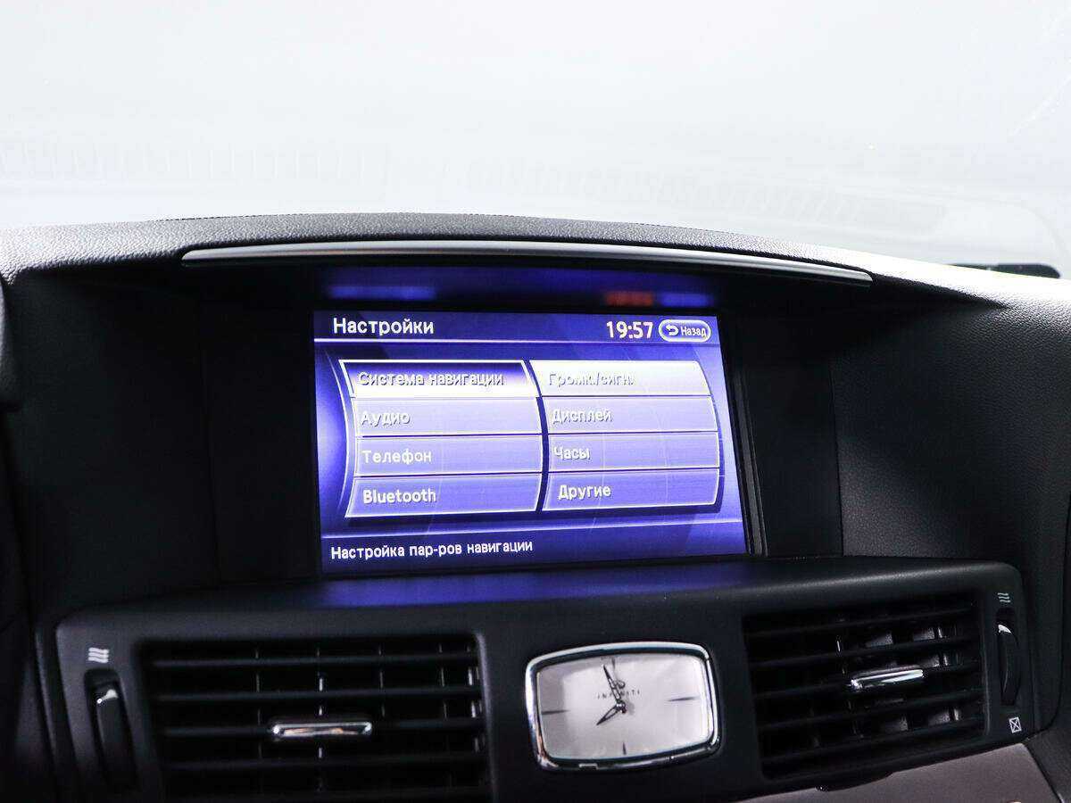 Infiniti Q70, 2014 Фото №11