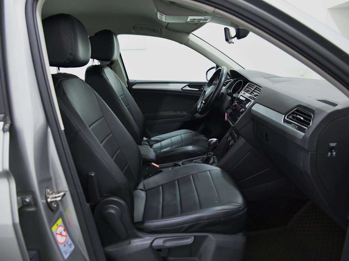 Volkswagen Tiguan, 2020 Фото №6