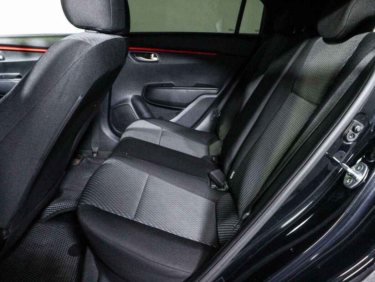 Kia Rio X-Line, 2019 Фото №8