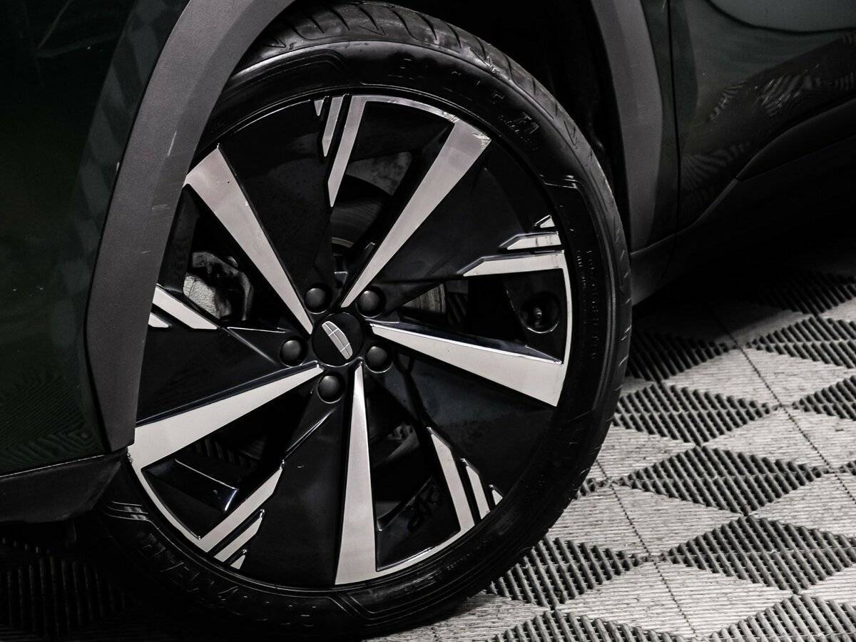 Geely Atlas, 2023 Фото №14