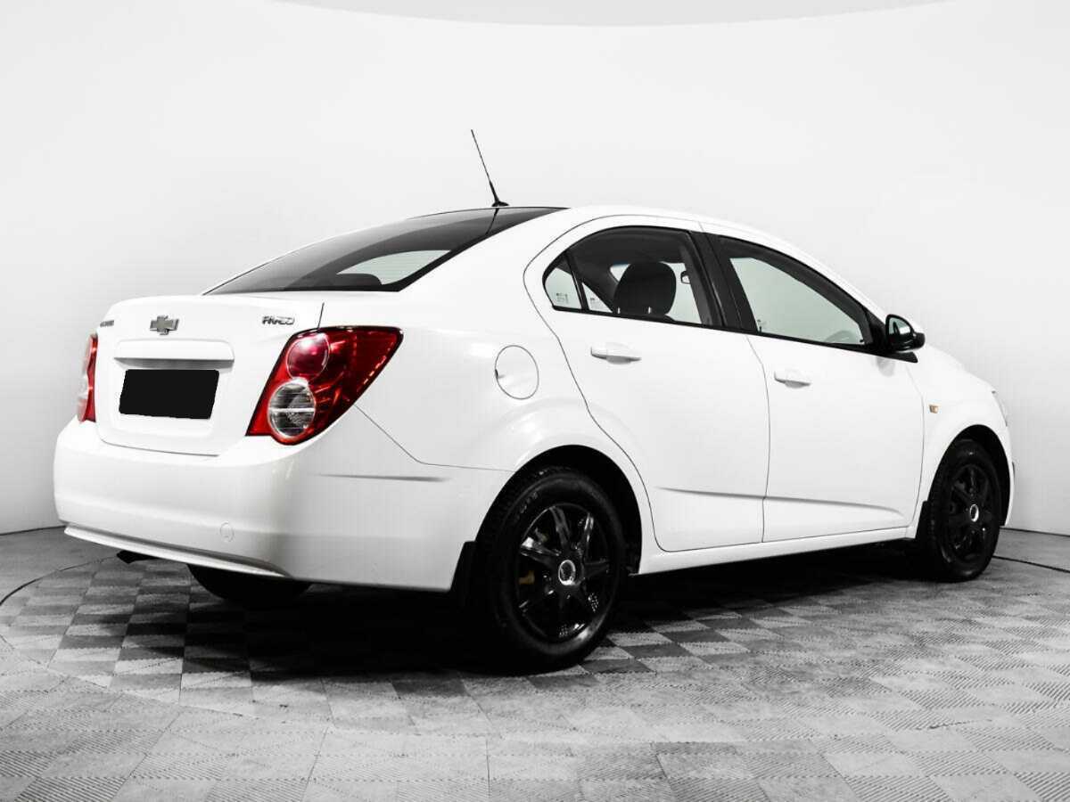 Chevrolet Aveo, 2014 Фото №4