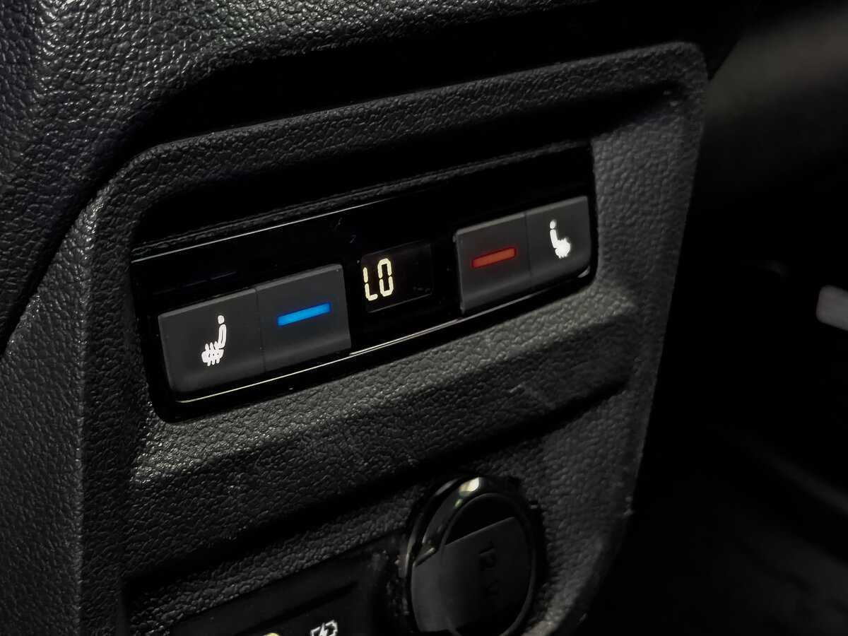 Volkswagen Tiguan, 2021 Фото №15