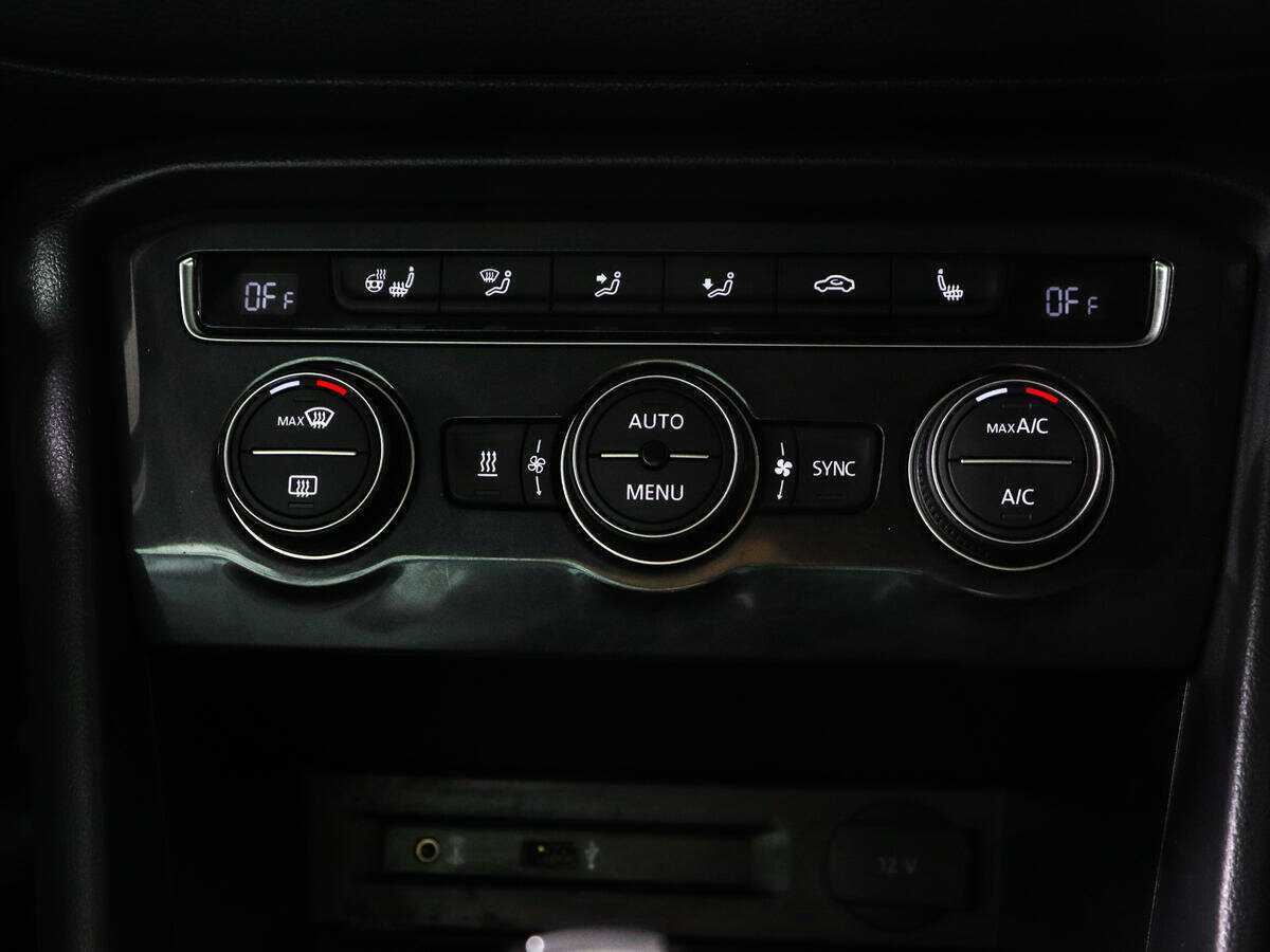 Volkswagen Tiguan, 2017 Фото №17