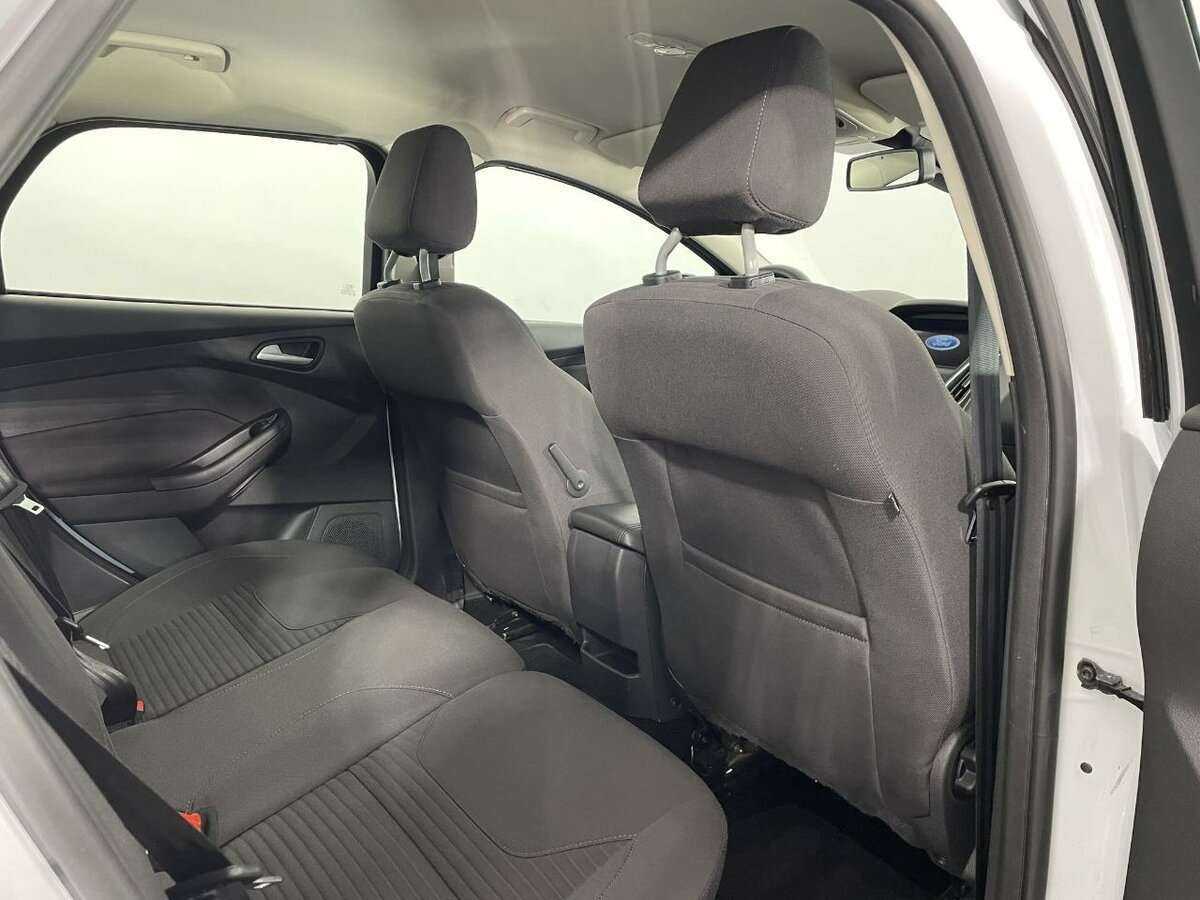 Ford Focus, 2017 Фото №16