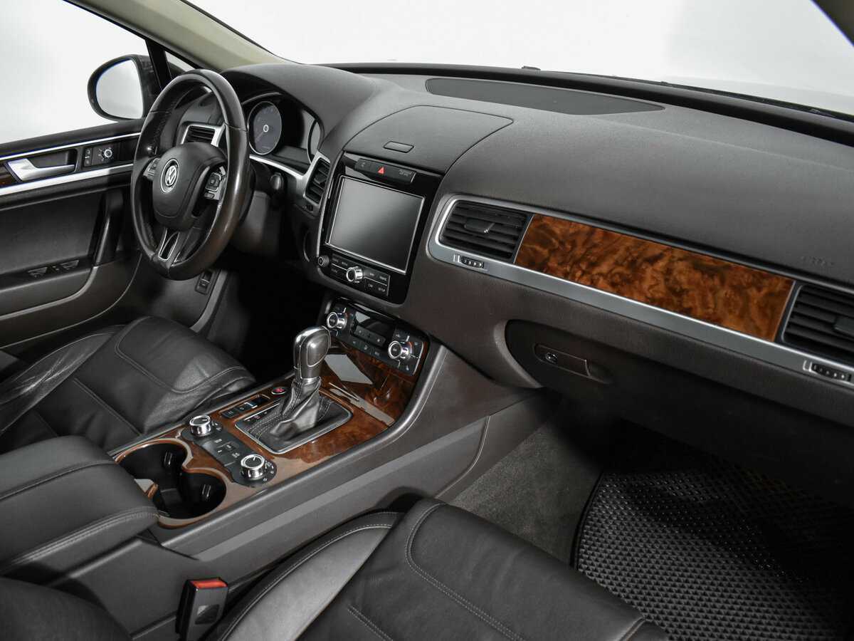 Volkswagen Touareg, 2013 Фото №15