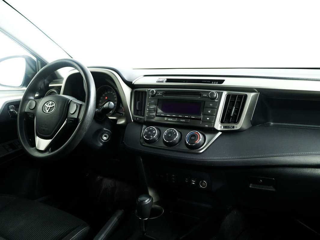 Toyota RAV4, 2013 Фото №9