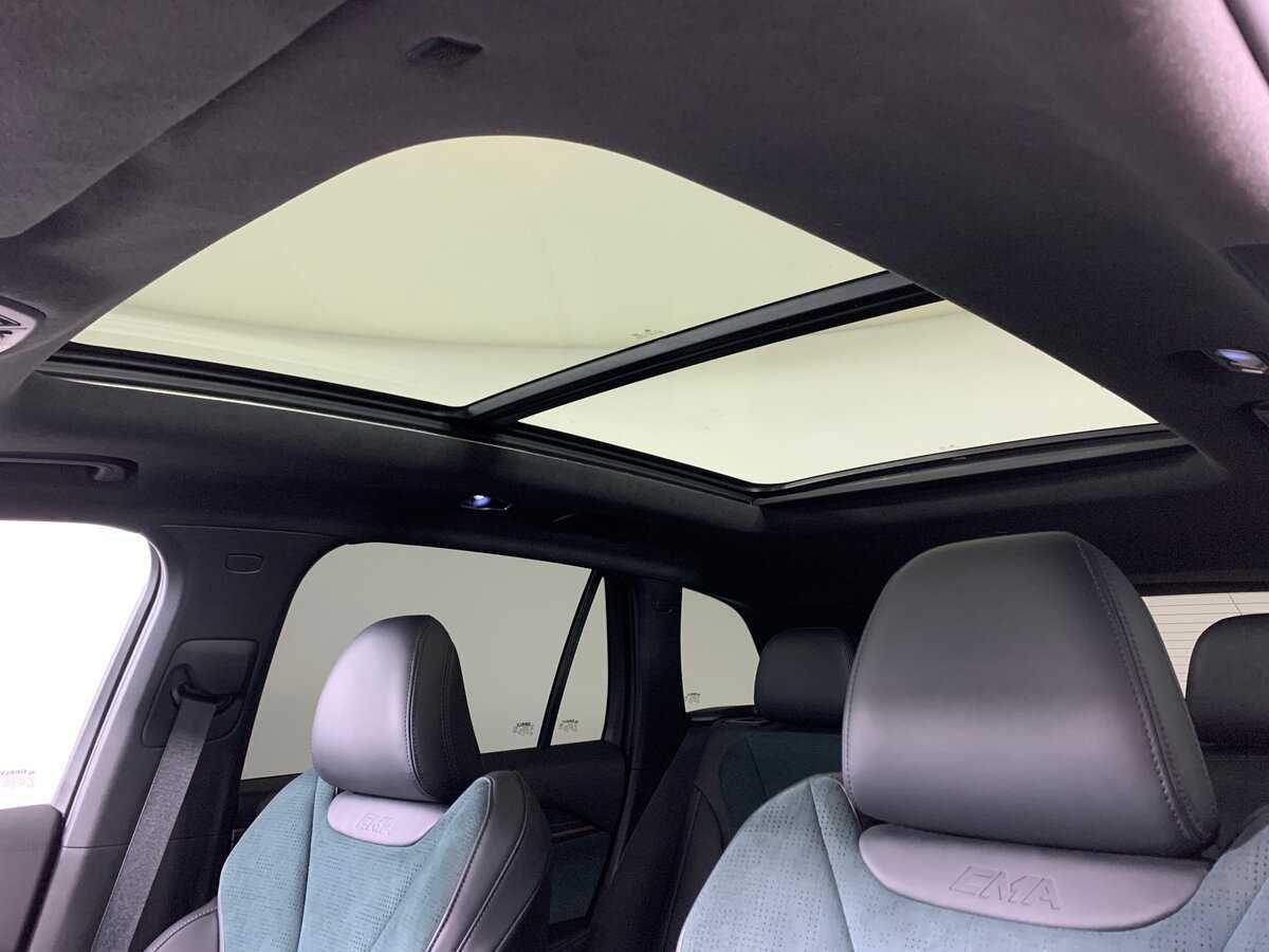 Geely Monjaro, 2022 Фото №19