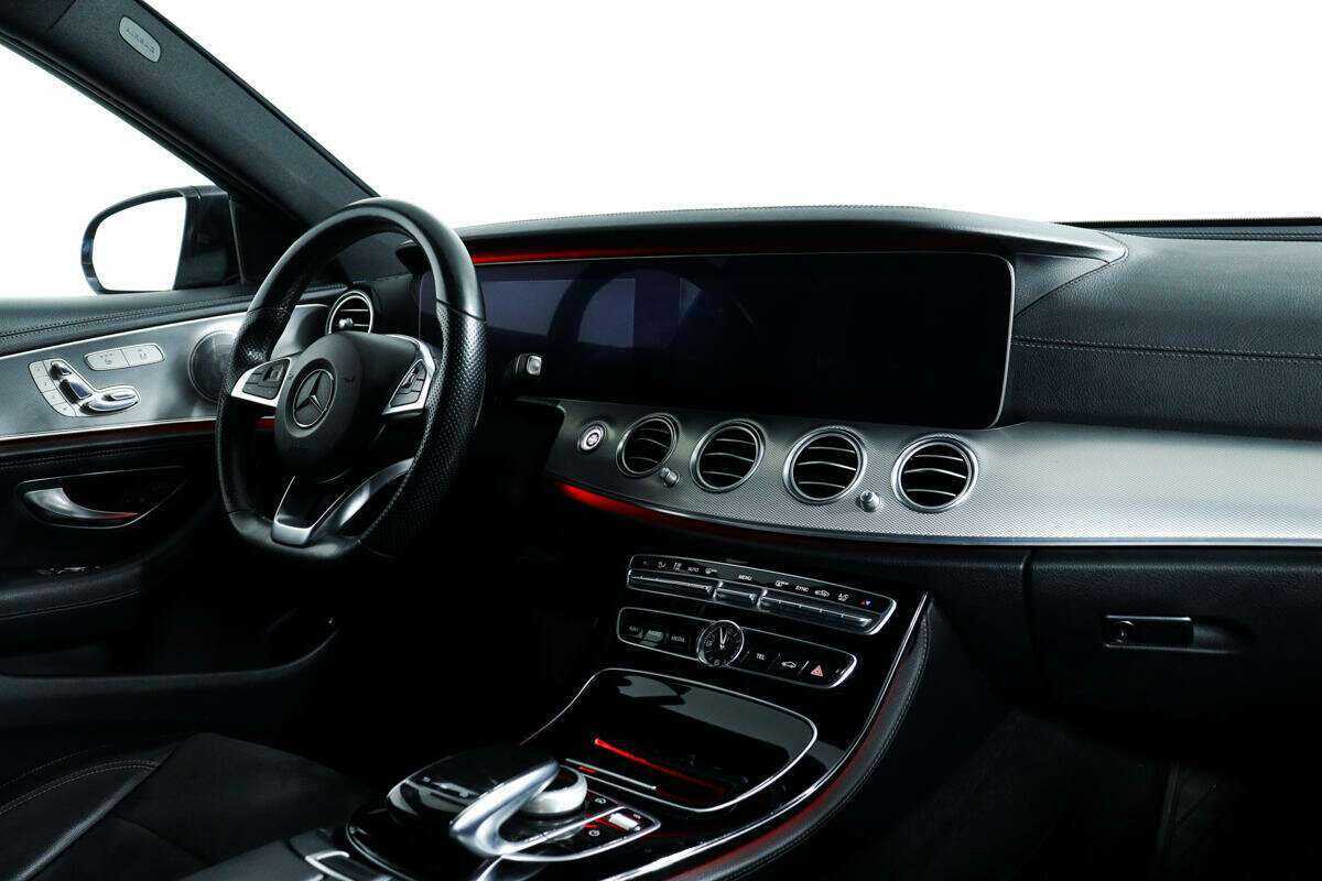 Mercedes-Benz E-Класс 200, 2017 Фото №9