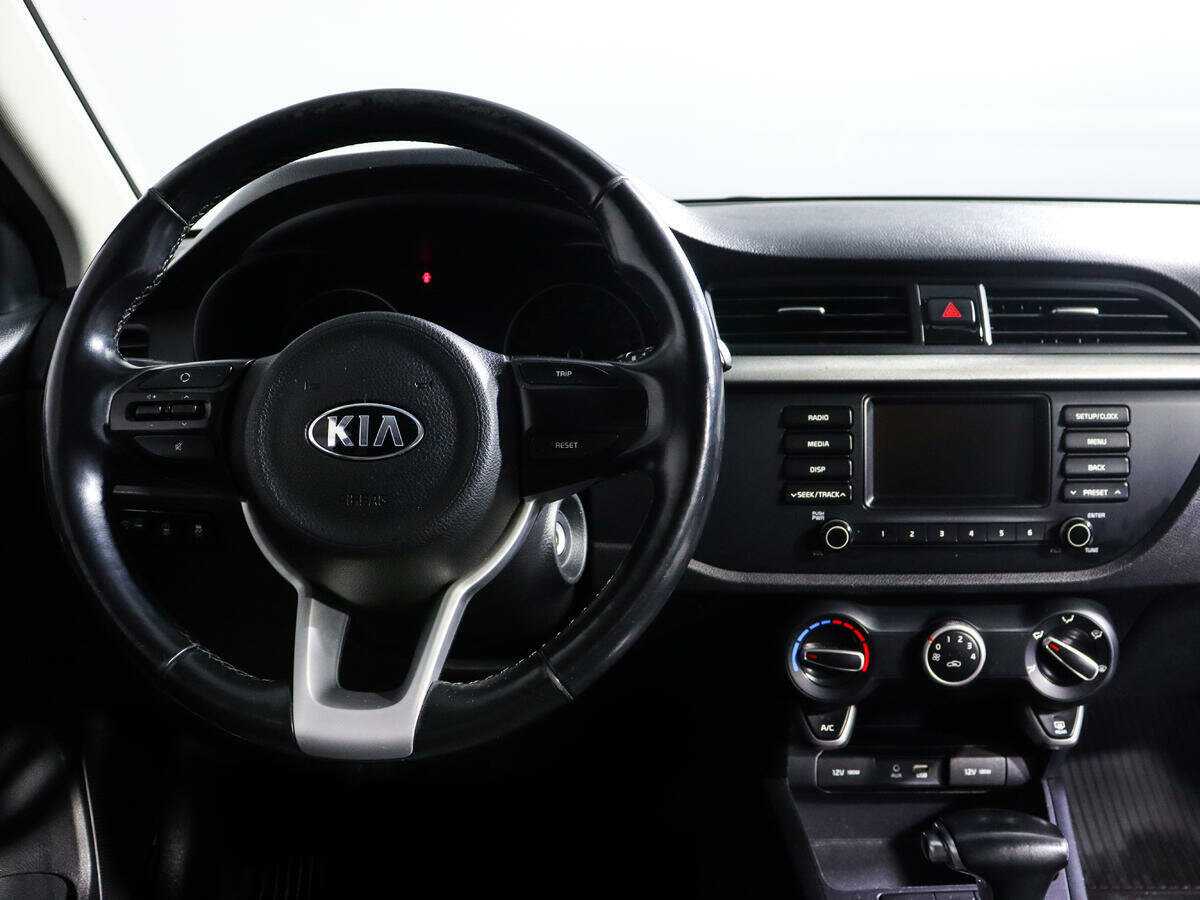 Kia Rio X-Line, 2018 Фото №10