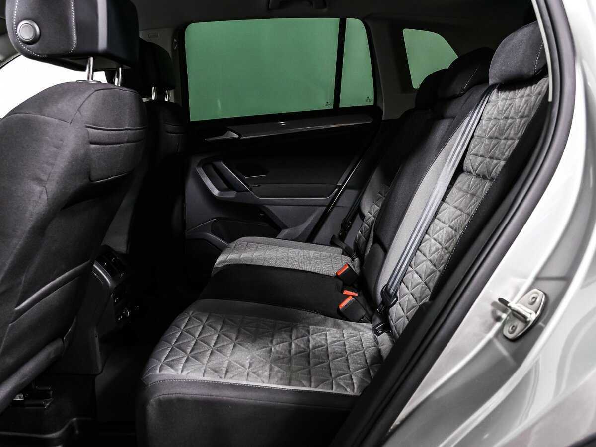 Volkswagen Tiguan, 2020 Фото №13