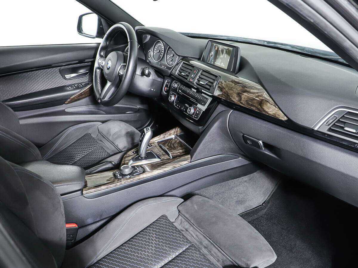 BMW 3 серии 320i xDrive, 2016 Фото №9