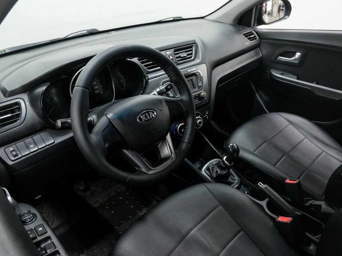 Kia Rio 5-speed, 2013 Фото №15