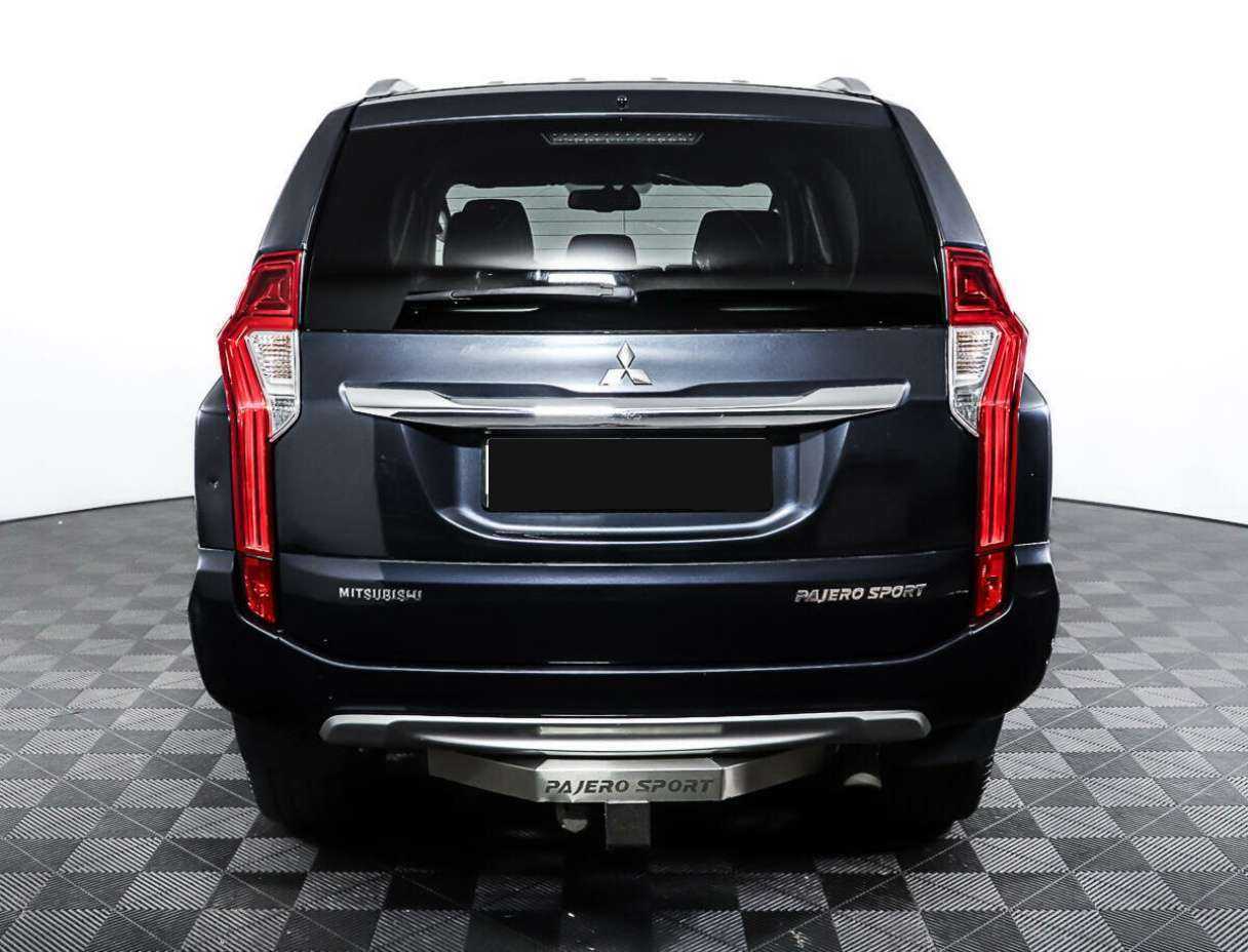 Mitsubishi Pajero Sport, 2018 Фото №6