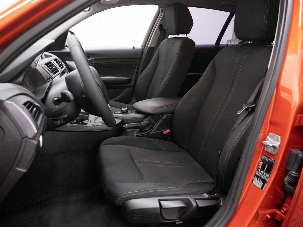 BMW 1 серии 118i, 2017 Фото №8