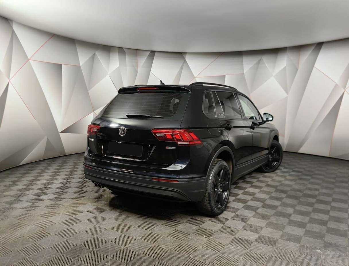Volkswagen Tiguan, 2020 Фото №2