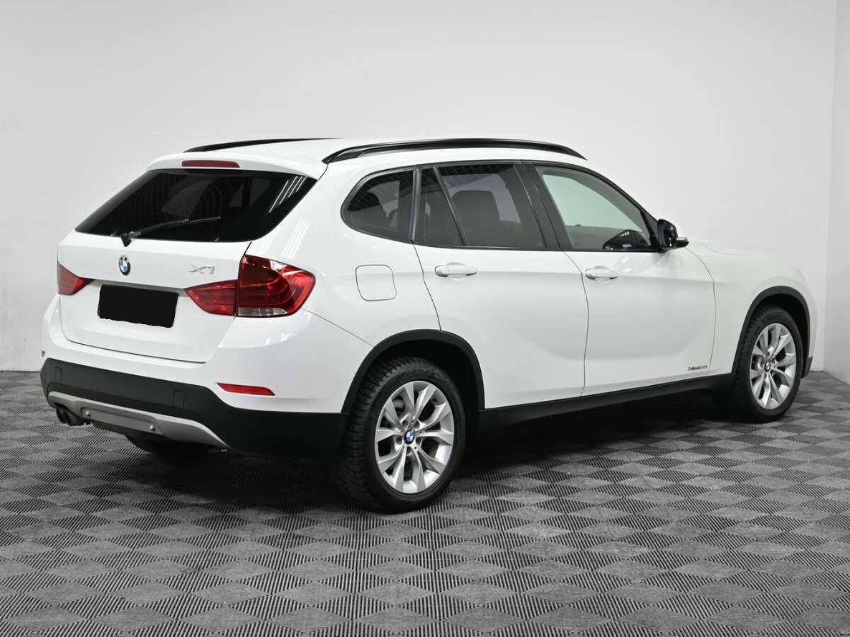 BMW X1 20i, 2012 Фото №2
