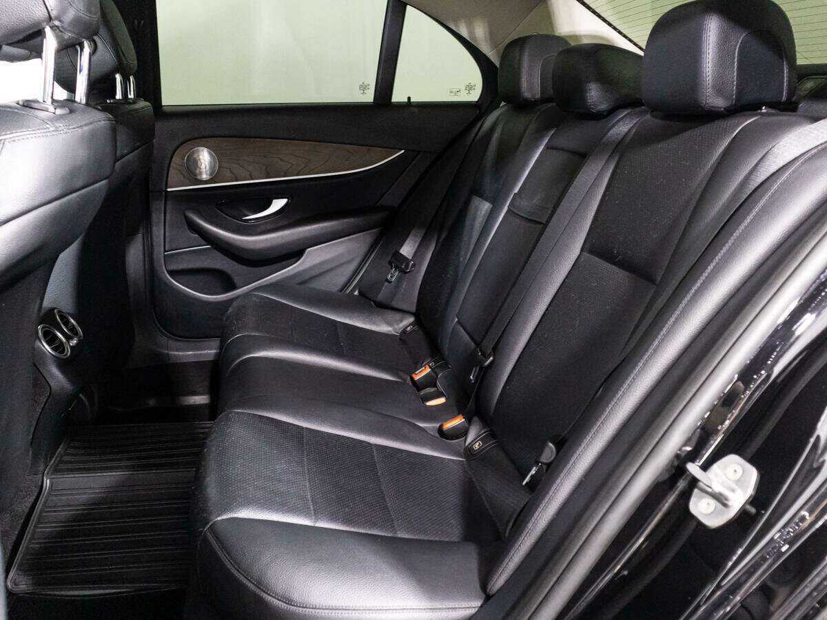 Mercedes-Benz E-Класс 200, 2017 Фото №10