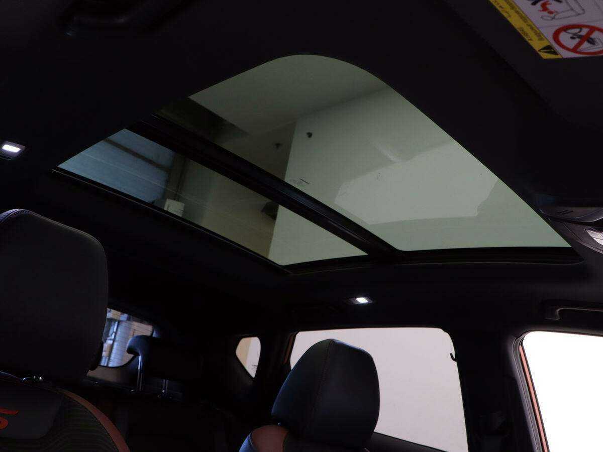 Geely Coolray, 2020 Фото №11