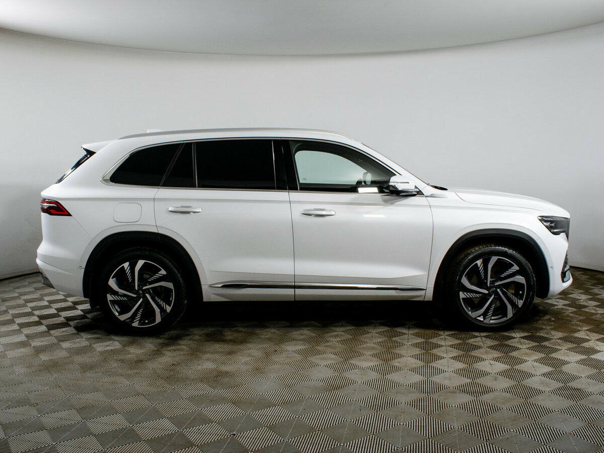 Geely Monjaro I, 2023 Фото №4