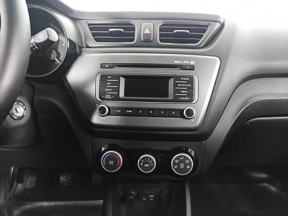 Kia Rio 6-speed, 2015 Фото №15