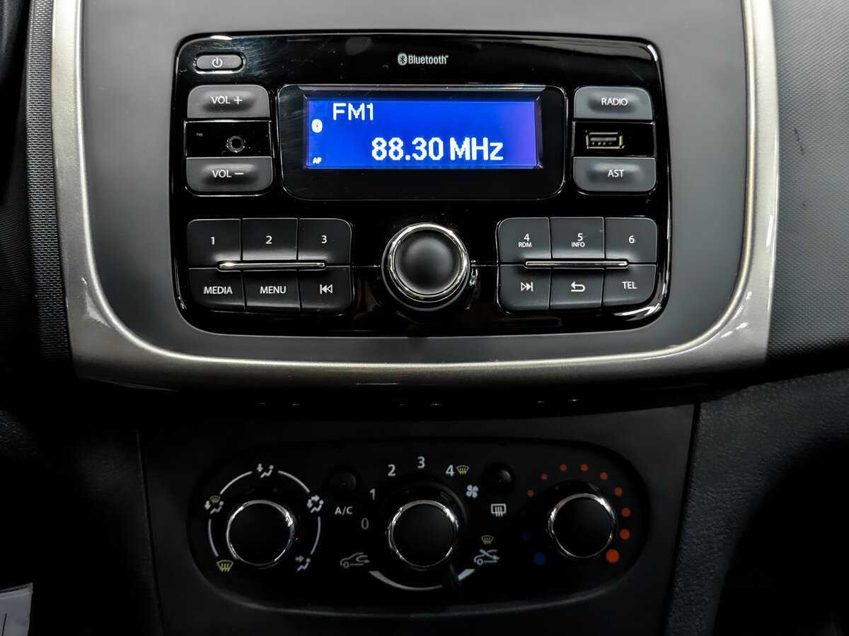 Renault Logan Stepway, 2021 Фото №15