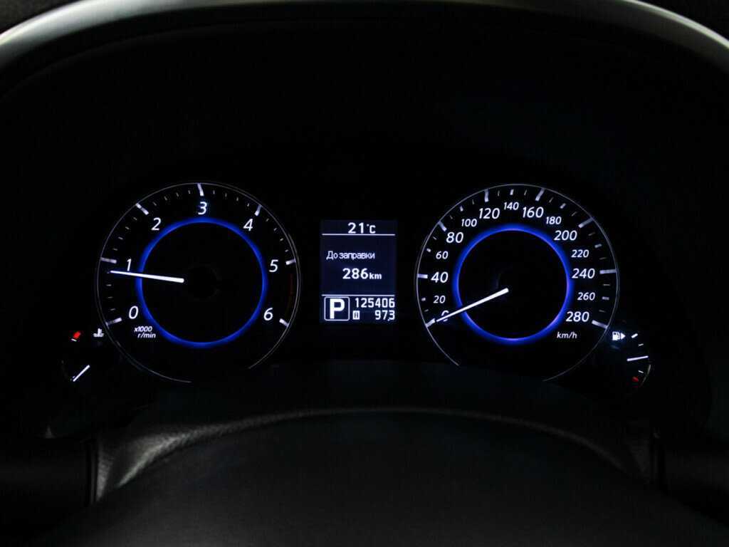 Infiniti FX30d, 2013 Фото №12