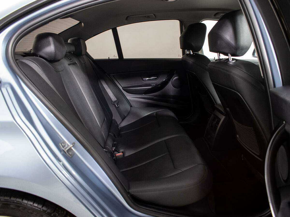 BMW 3 серии 320i, 2014 Фото №8