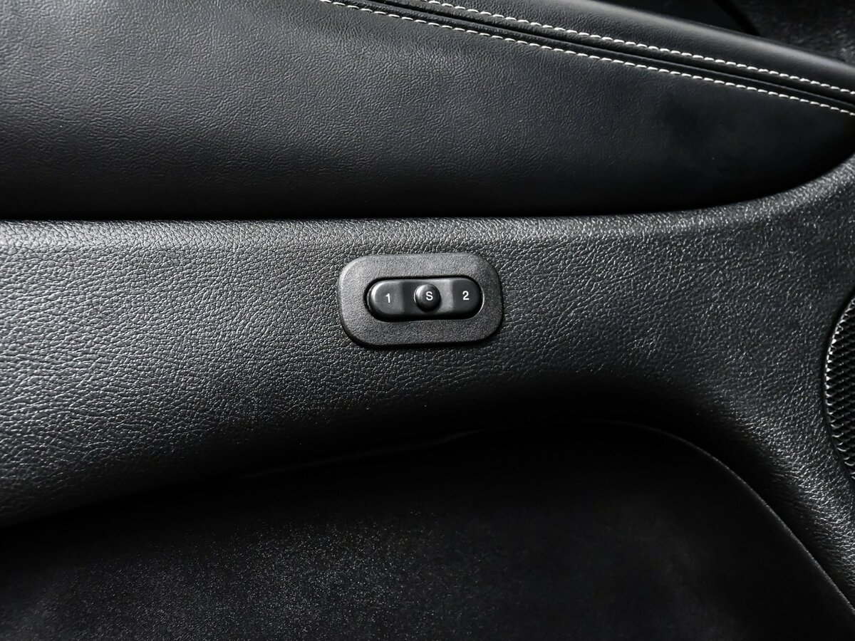 Jeep Grand Cherokee IV (WK2) Рестайлинг, 2013 Фото №15